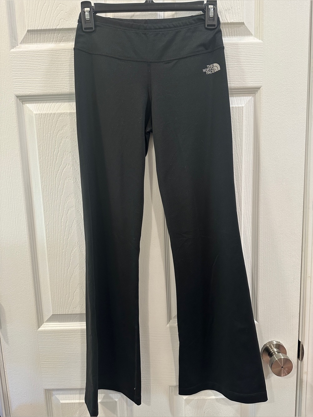 The North Face Women's Black Boot-Cut Performance Pants size XS EUC